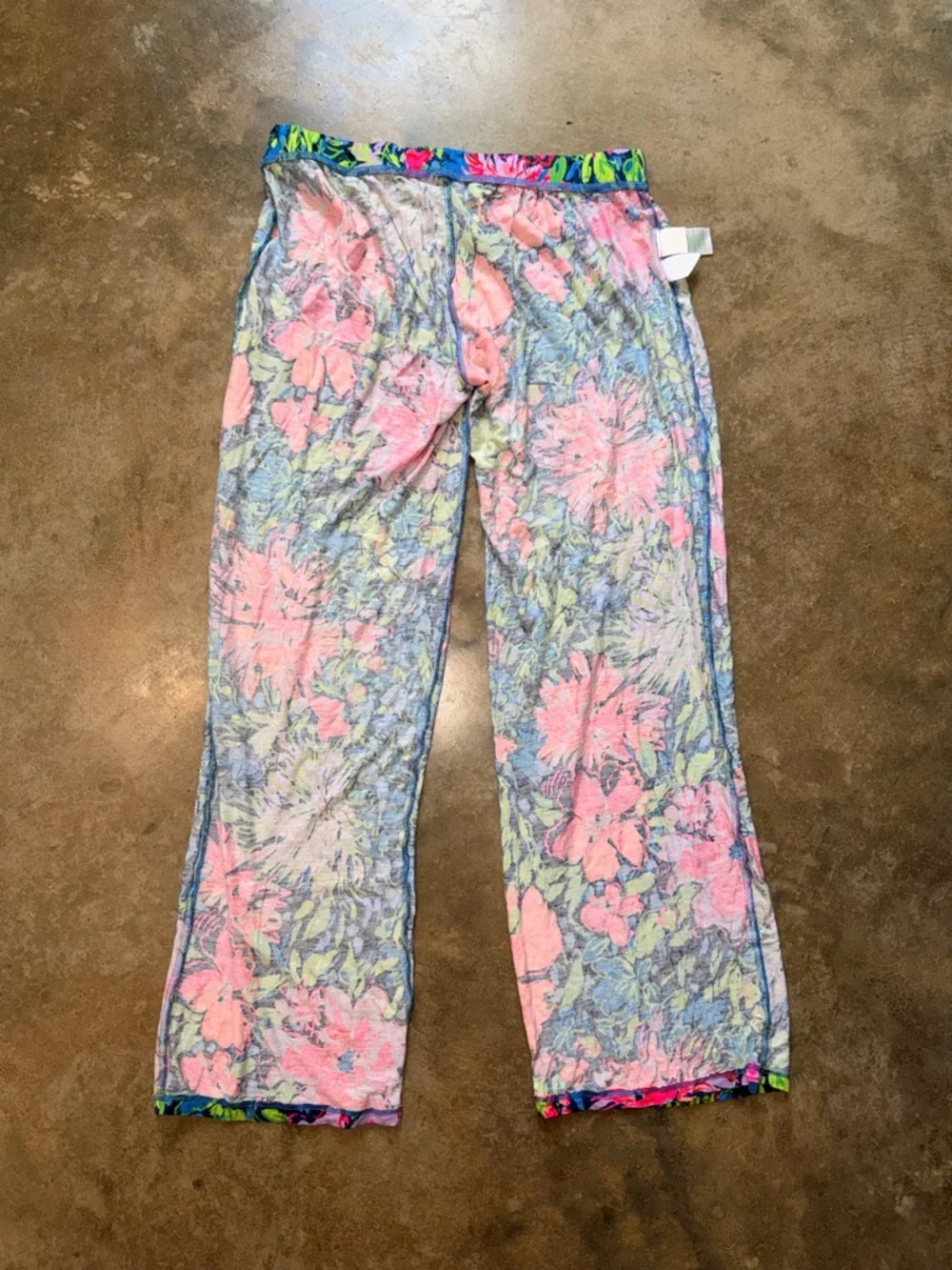 Lilly Pulitzer Floral Pajama Pants - Size S - Picture 10 of 11